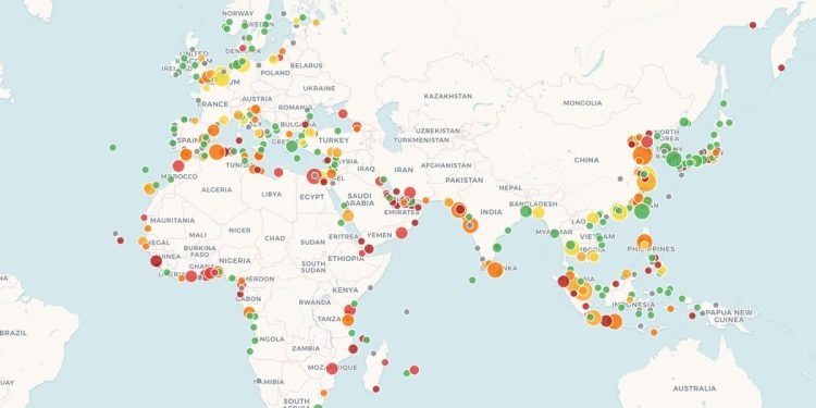Container port congestion eases after initial Iran shock, but rates stay high