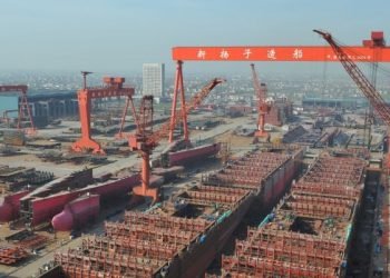 Yangzijiang to buy 10% stake in Seaspan holding company