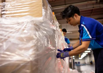 Hactl Introduces 100% Recycled Plastic Sheets in Air Cargo Operations