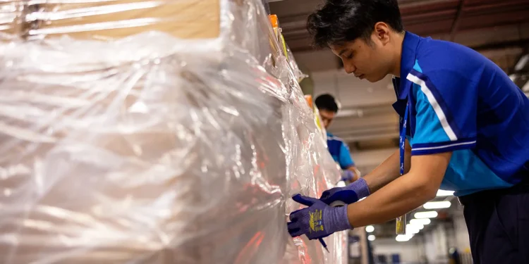 Hactl Introduces 100% Recycled Plastic Sheets in Air Cargo Operations