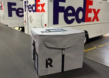 FedEx expands reusable shipper rollout with Returnity for B2B customers