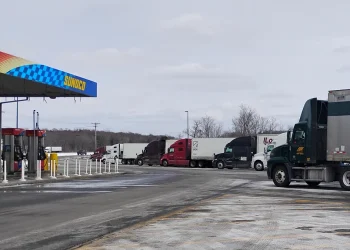 Diesel prices surge past $5.38 as Iran conflict disrupts global oil flows