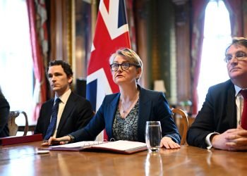 35 Nations to Meet in UK for Talks on Reopening Strait of Hormuz