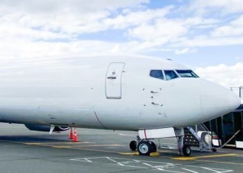 Sky One Adds Boeing 737-400SF as Freighter Leasing Momentum Builds