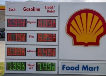 Fuel surcharges push US parcel shipping costs toward another record quarter