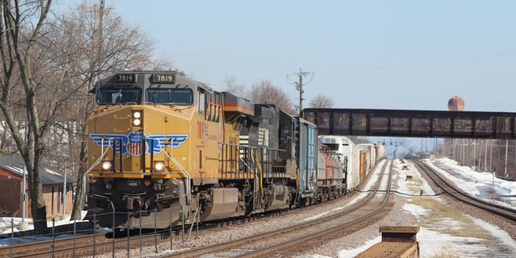 Norfolk Southern CEO says transcontinental merger could solve rail’s long-term growth problem