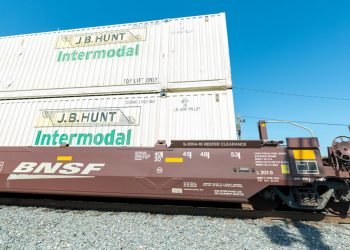J.B. Hunt says truckload tightening looks structural, not temporary