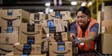 NLRB Orders Amazon to Bargain with Staten Island Union