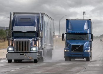 US Freight Market Returns to Covid-Era Extremes as Capacity Tightens