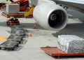 Global airfreight volumes fall 4% in March as Middle East conflict weighs on market