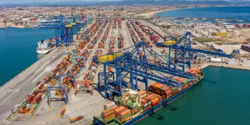 APM Terminals Valencia Secures Concession Extension Until 2049