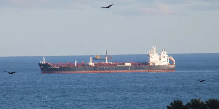 US Maritime Industry Opposes Possible Jones Act Waiver Extension