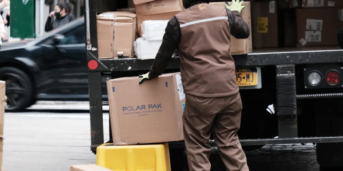 UPS Caps Driver Buyouts at 7,500 Under New Teamsters Agreement
