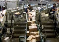 USPS prepares phased rollout for expanded package dimension reporting rules