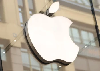 Apple Suppliers Expand Renewable Energy but Emissions Cuts Stall
