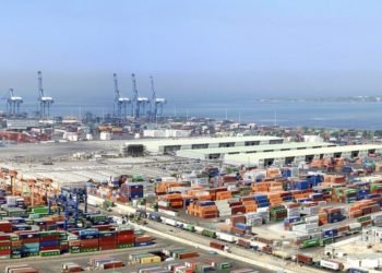 Middle East conflict could permanently reshape container trade flows, says Drewry