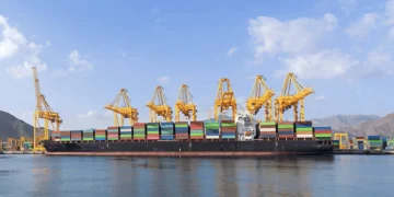 Gulftainer launches direct China-Gulf service via Khor Fakkan