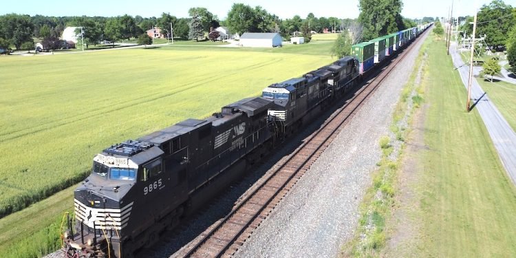 US Rail Freight Posts Strongest Monthly Performance in Years