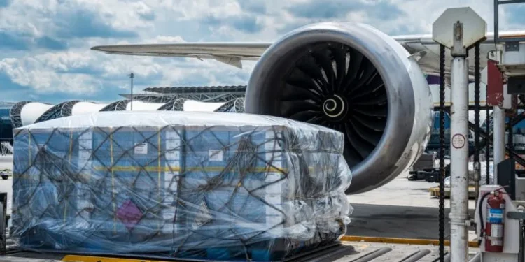 Schiphol cargo volumes rise 5% in first quarter despite March slowdown linked to Middle East disruption