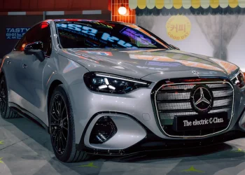 Mercedes-Benz Secures Multi-Year EV Battery Deal with Samsung SDI