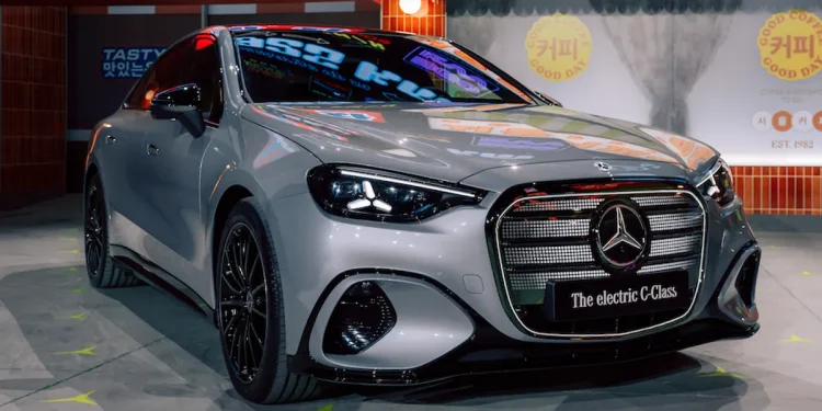 Mercedes-Benz Secures Multi-Year EV Battery Deal with Samsung SDI