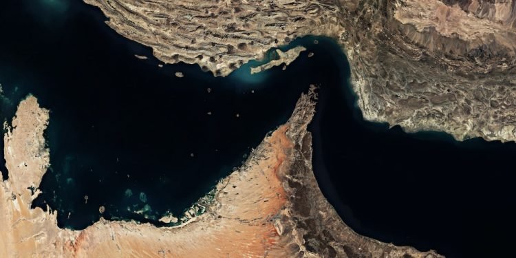 Strait of Hormuz Disruption Tightens Global Jet Fuel Markets