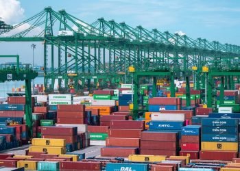 Singapore Explores Autonomous Container Feeder Operations Between Terminals