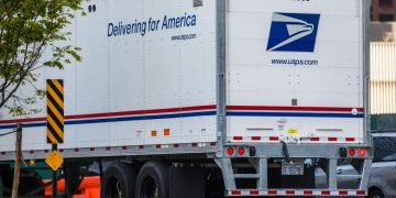 USPS sets May 1 deadline for non-domiciled CDL drivers on mail contracts