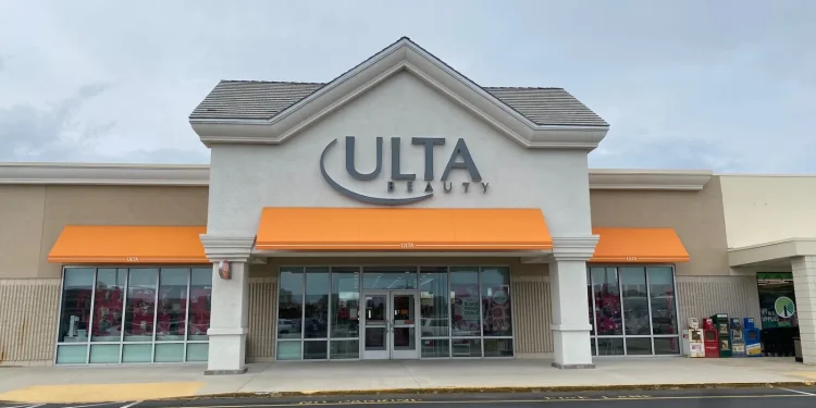 Ulta Doubles Store Fulfilment Network as AI Helps Scale E-Commerce Operations