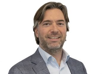 Why Supply Chains Must Move Beyond Manual Loading