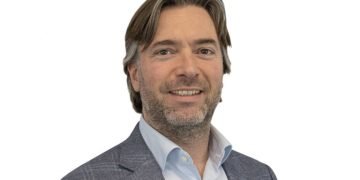 Why Supply Chains Must Move Beyond Manual Loading