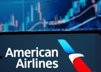 American Airlines Rejects United’s Merger Approach