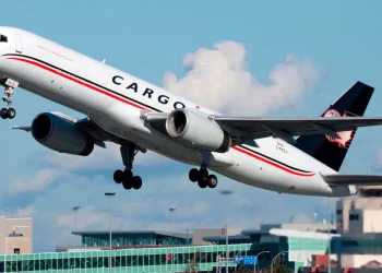 Cargojet Exits 21 Air Stake to Refocus on Core Domestic and Charter Strengths