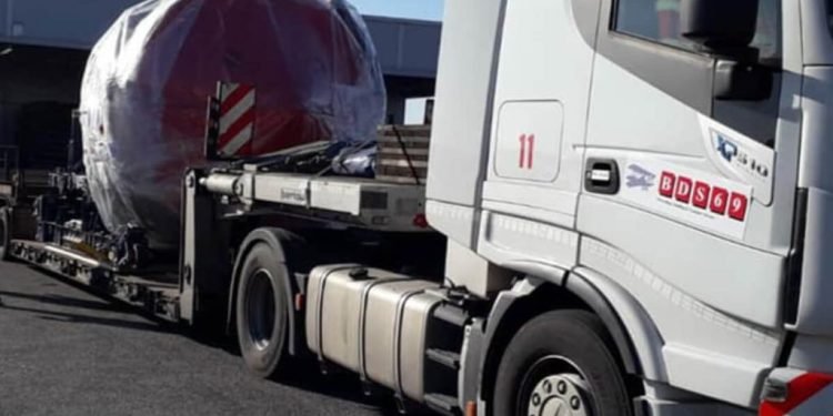 B.D.S. 69 SRL positions itself where Italian logistics needs speed, precision and critical handling