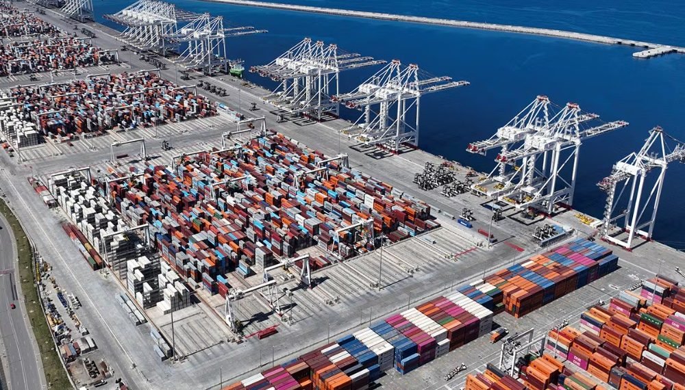 Maersk terminals accelerate electrification drive with Kempower charging partnership