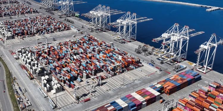 Maersk terminals accelerate electrification drive with Kempower charging partnership