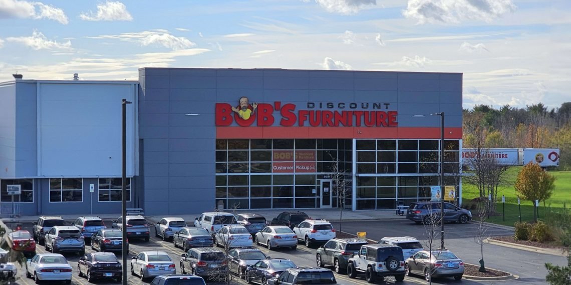 Bob’s Discount Furniture Tests Combined Store and Distribution Center Model