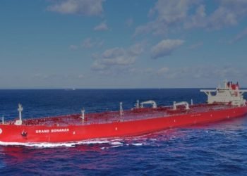 Pan Ocean pushes deeper into crude shipping with fresh VLCC order