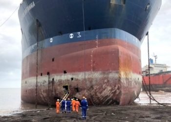Digital tracking and training reshape safety in ship recycling, but gaps remain