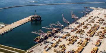 South Africa moves forward with LNG terminal project at Port of Ngqura