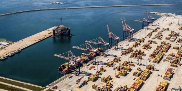 South Africa moves forward with LNG terminal project at Port of Ngqura