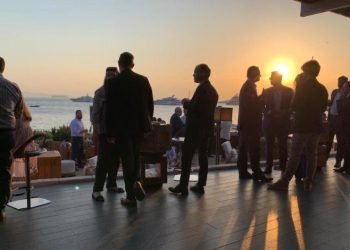 Posidonia Etiquette Guide Offers Survival Tips for Shipping’s Biggest Week in Greece