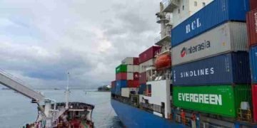 Fuel Surcharges Push Transpacific Container Rates Higher Again