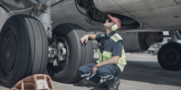 Engine Maintenance Becomes Aviation’s Biggest Strategic Challenge