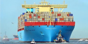 Maersk returns to Suez route as Red Sea transits hit 10-week high