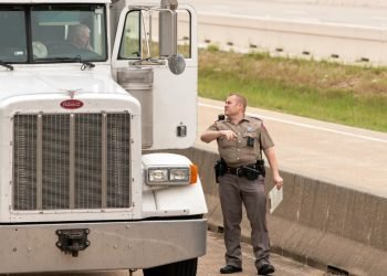 Labor Dept. jumps in on the push for driver English language proficiency