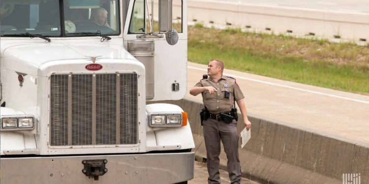 Labor Dept. jumps in on the push for driver English language proficiency