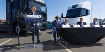Port of Long Beach and Partners Launch ‘Green Truck Corridor’ to Decarbonize 150-Mile Freight Route