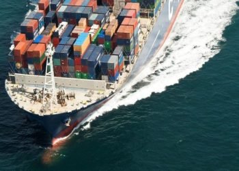 Global Ship Lease enters newbuilding market with $917 million containership order