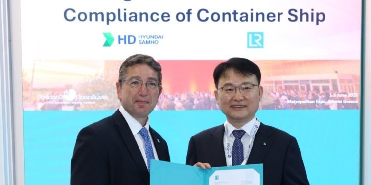 LR approves camera-based solution to increase container ship cargo capacity